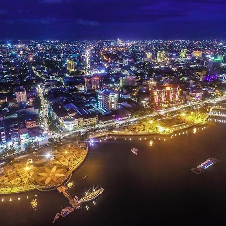 Hotel Astra Novilia Makassar Dış mekan fotoğraf