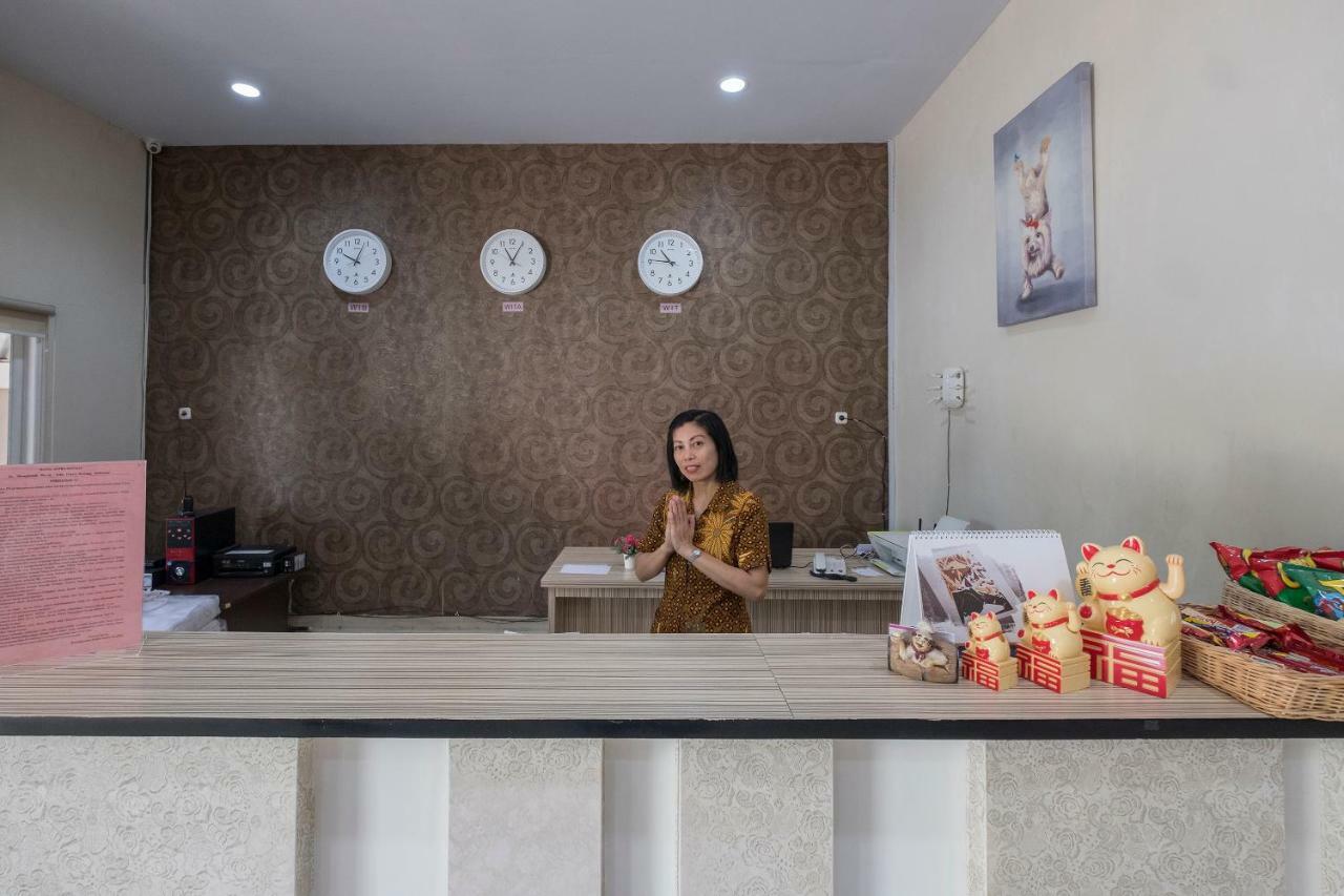 Hotel Astra Novilia Makassar Dış mekan fotoğraf