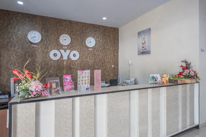 Hotel Astra Novilia Makassar Dış mekan fotoğraf