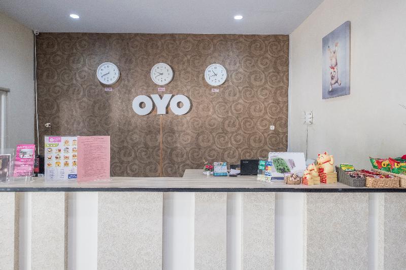 Hotel Astra Novilia Makassar Dış mekan fotoğraf