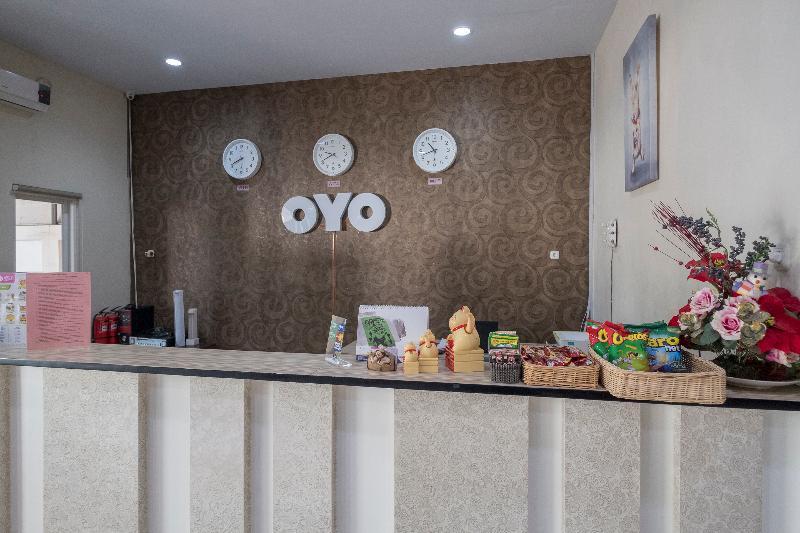 Hotel Astra Novilia Makassar Dış mekan fotoğraf