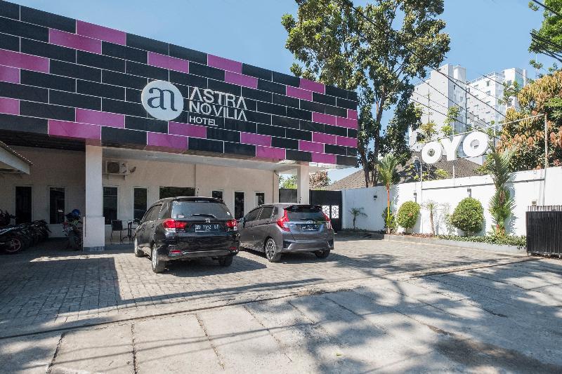 Hotel Astra Novilia Makassar Dış mekan fotoğraf